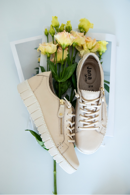 Комфортные кеды Jana с ортопедической стелькой.